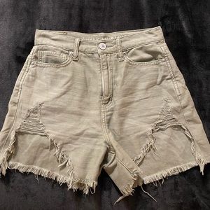 American Eagle Highest Rise Mom Short, size 0